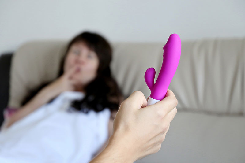 Sextoys helfen bei der gemeinsamen Selbstbefriedigung